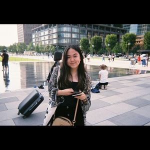 Meet your Posher, Benitta